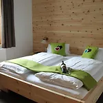 Lenauer * Lermoos